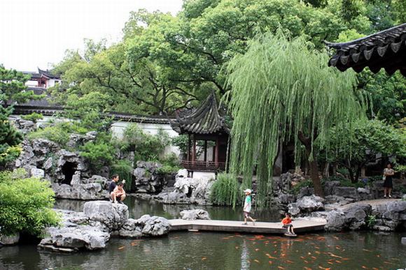 Sân vườn phong cách Trung Quốc