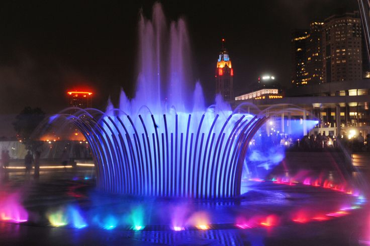 dai-phun-nuoc-dep-nhat-Scioto Mile